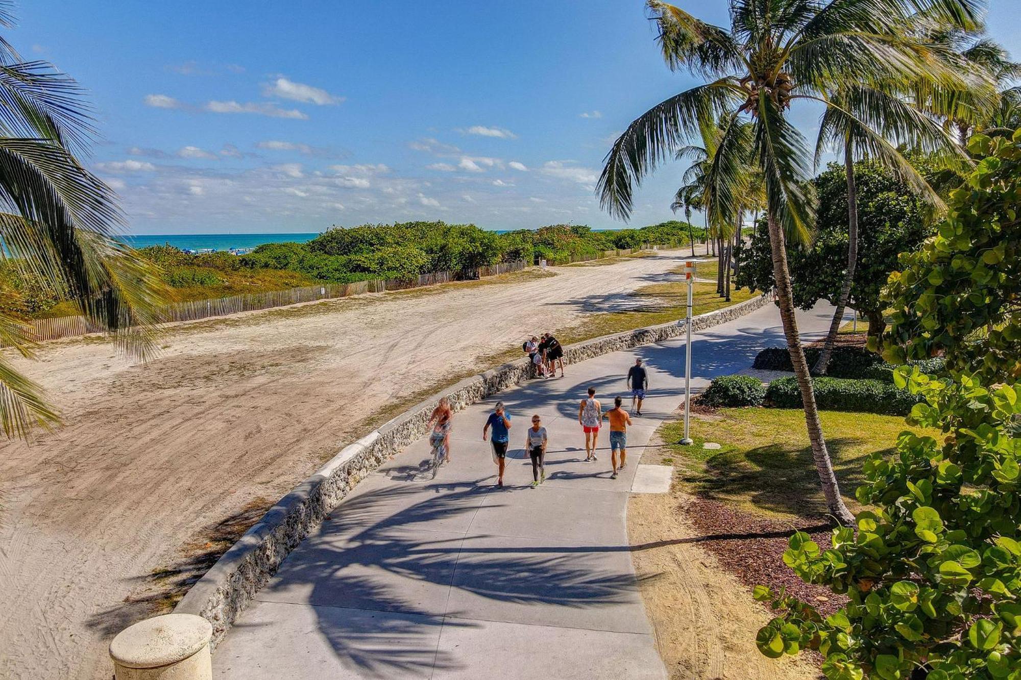 Ocean Drive Prime Apt W/2 Queen-Beds, South Beach Apartment Miami Beach Exterior photo